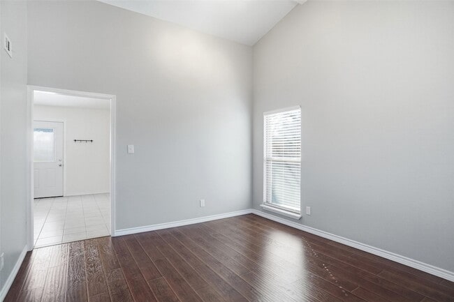 Building Photo - 4201 Keys Dr