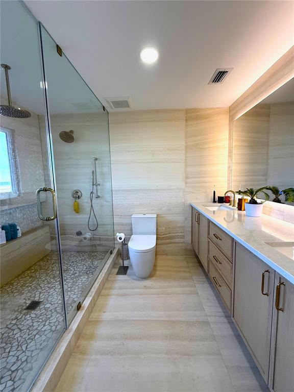 Building Photo - 377 22nd Ave SE