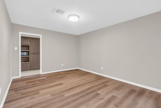 Building Photo - 22315 Walnut Valley Dr