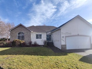 Building Photo - 2650 Sandstone Ln