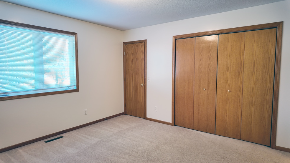 Bedroom #1 Closet - 1715 Northway Dr