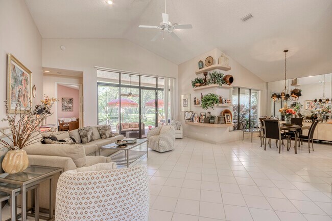 Building Photo - 10080 Dover Carriage Ln