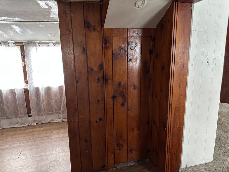 Kitchen Closet 1 - 49 N Bridge St