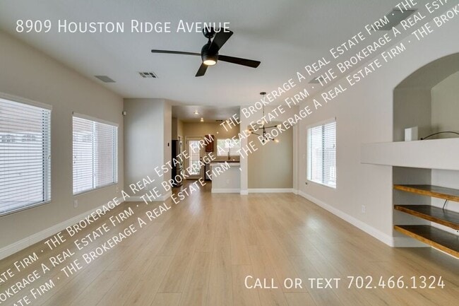 Building Photo - 8909 Houston Ridge Ave