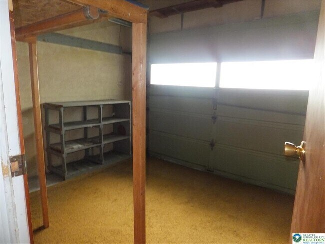 Building Photo - 3021 Rosewood Ct