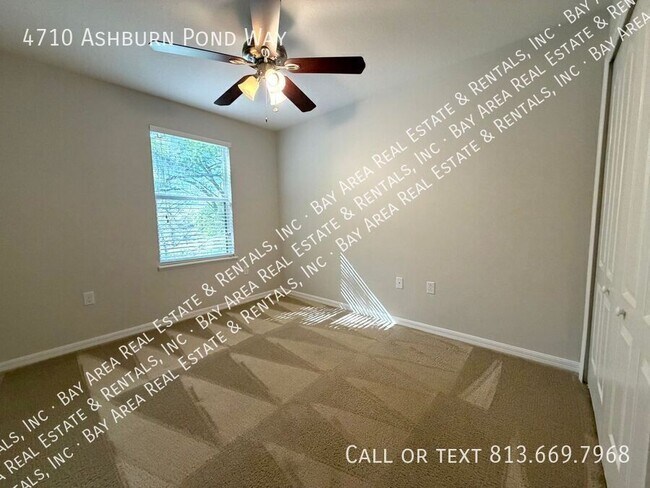 Building Photo - 4710 Ashburn Pond Way