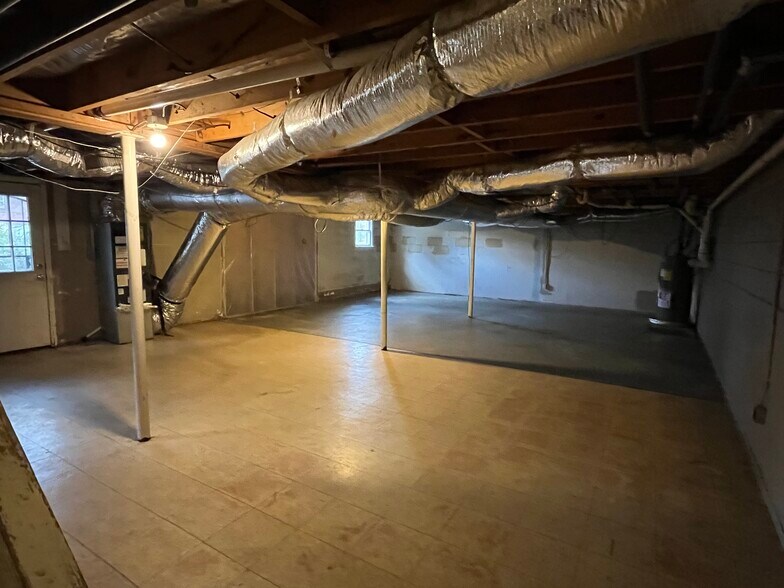 Building Photo - 3238 Panorama Dr