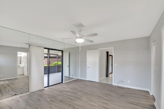 Building Photo - 4185 Turnberry Cir