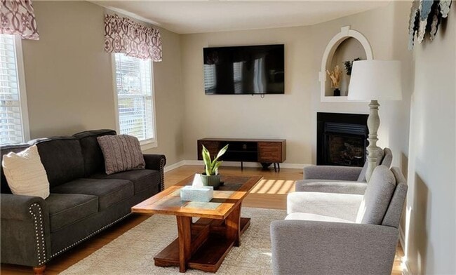 Building Photo - Spacious 4-Bedroom 3.5 bath Colonial with Pool & Modern Upgrades