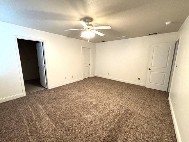 Building Photo - 5521 111th St