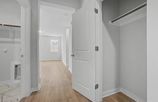 Building Photo - 17502 El Hidalgo Dr