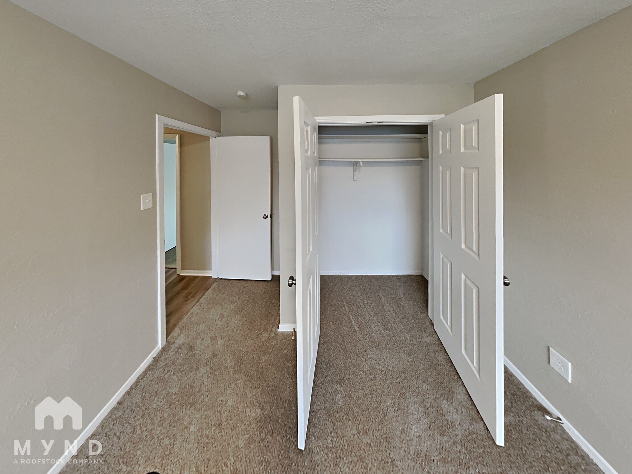 Building Photo - 105 Ripplewood Dr