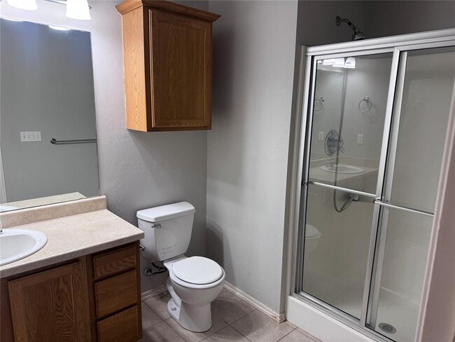 Building Photo - 2525 W Oklahoma Ave