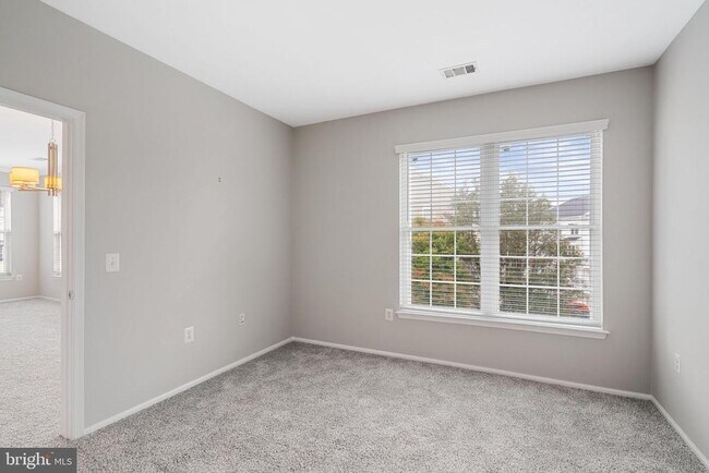 Building Photo - 3021 Nicosh Cir