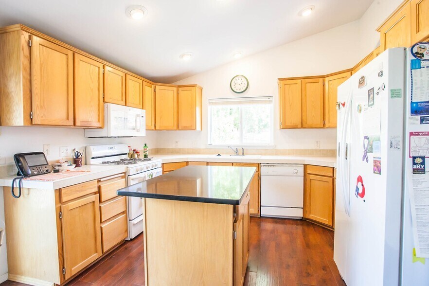 Building Photo - 3115 Farwig Rd