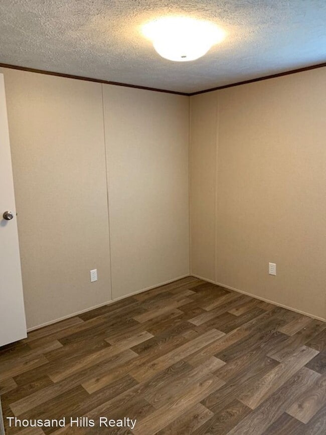 Building Photo - 2 br, 2 bath House - 640 State Highway 248...