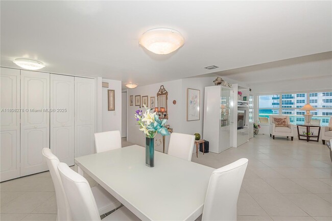 Building Photo - 3550 Galt Ocean Dr