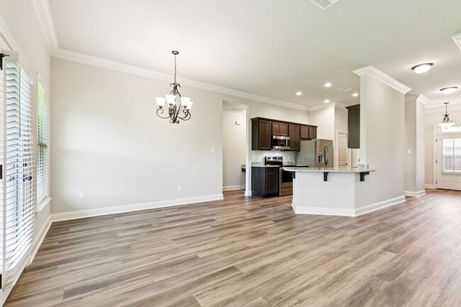 Building Photo - Charming 3BR/2BA Home in Marrero Spacious,...