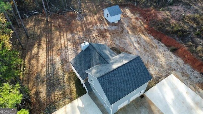 Building Photo - 4872 Lewis Rd