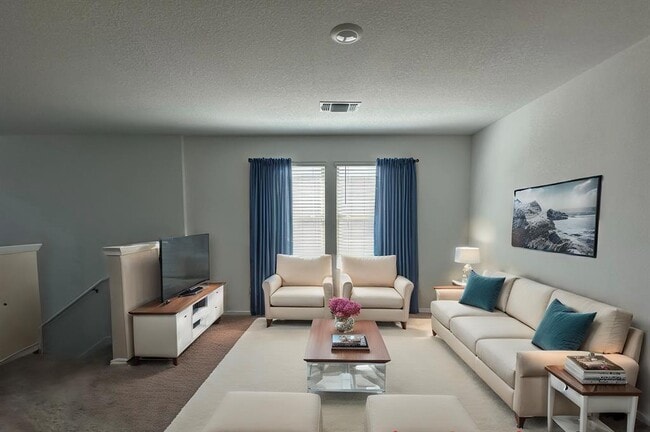 Building Photo - 253 Redonda Dr