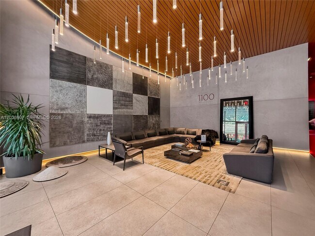 Building Photo - 1100 S Miami Ave