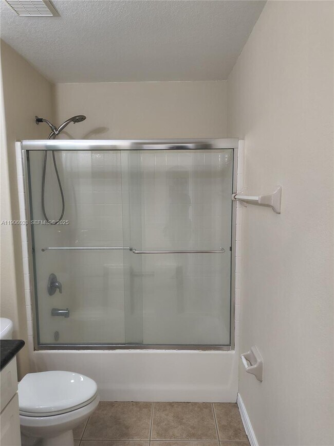 Building Photo - 743 Grant Blvd