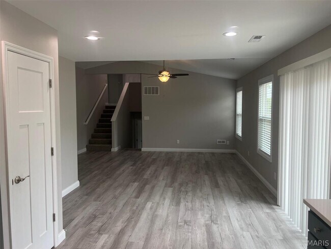 Building Photo - 5558 Autumn Trace Pkwy