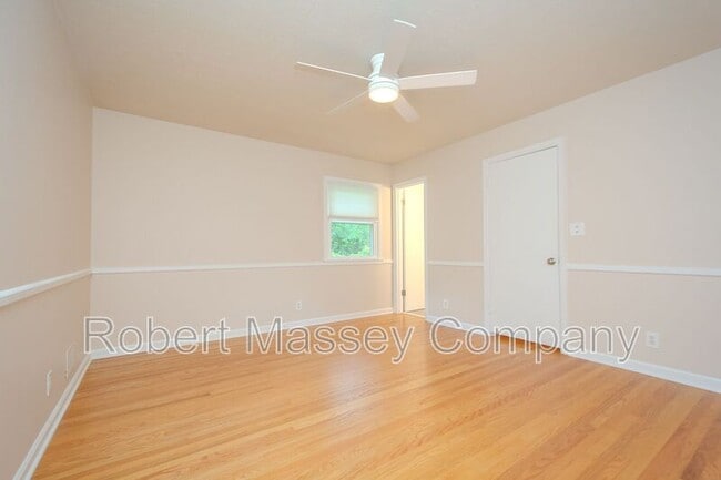Building Photo - 1813 Crossgate Ln