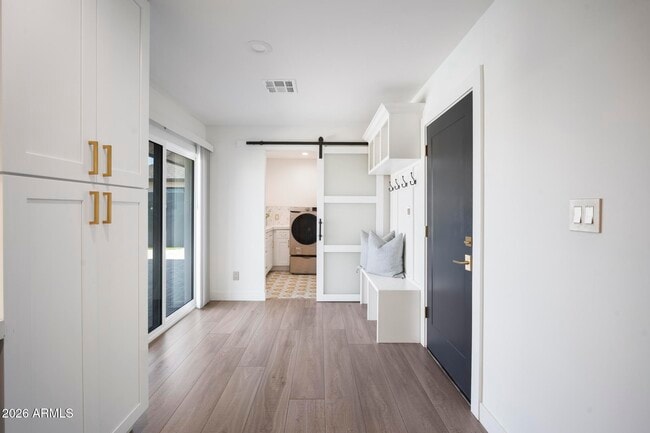 Building Photo - 8314 E Mariposa Dr