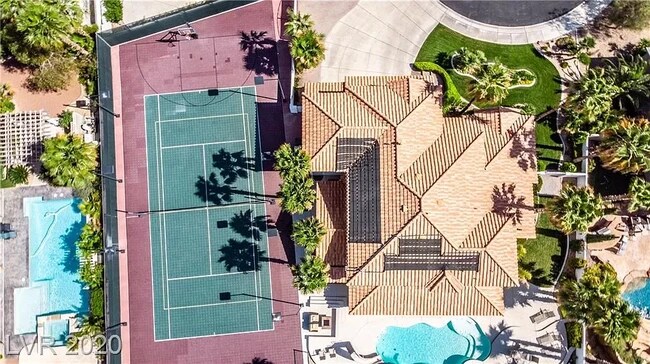 Building Photo - 7777 Willow Cove Cir