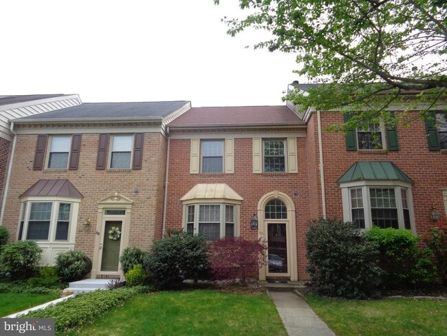 Building Photo - 90 English Run Cir