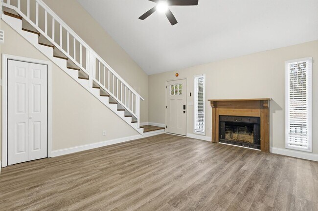 Building Photo - 6008 Champion Rd