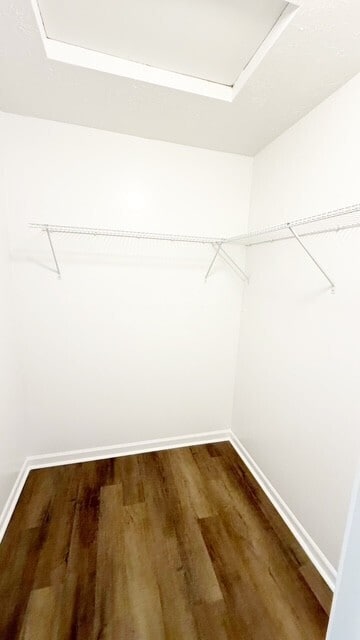 Building Photo - 2940 Carson Dr