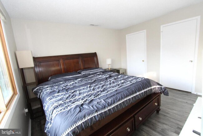 Building Photo - 1016 Aspen Dr