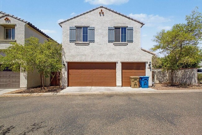 Building Photo - 20515 W Maiden Ln