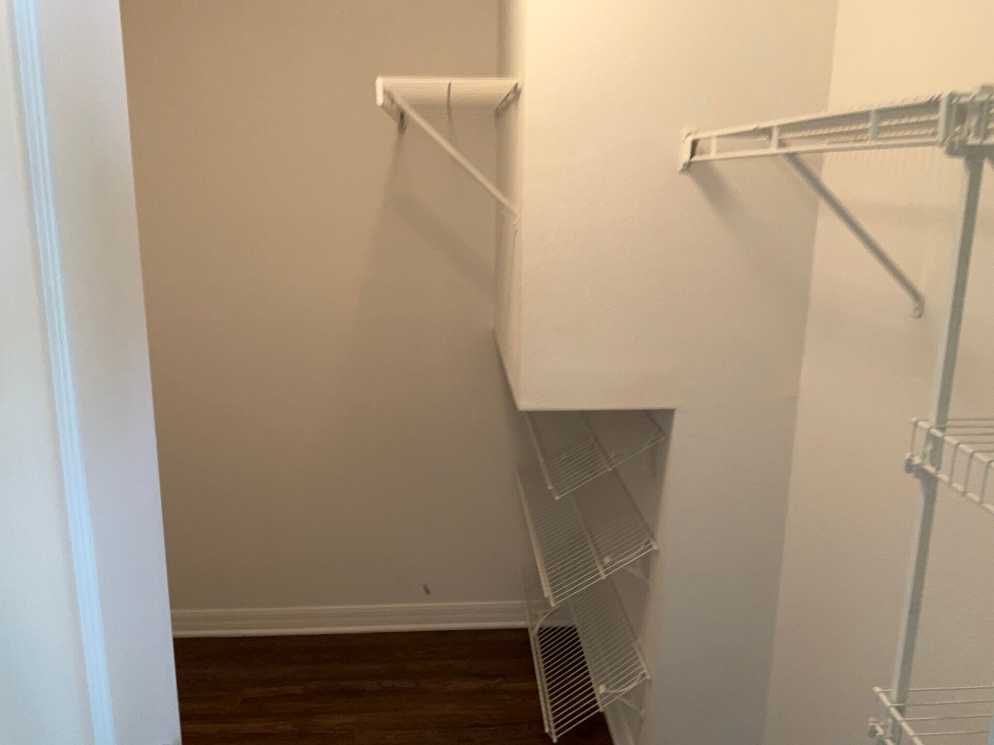 Building Photo - 1004 Cristelle Jean Dr