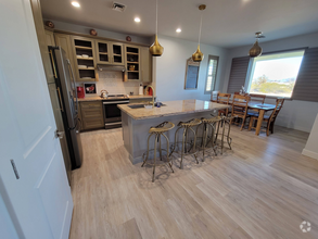 Building Photo - 1052 W 160 S