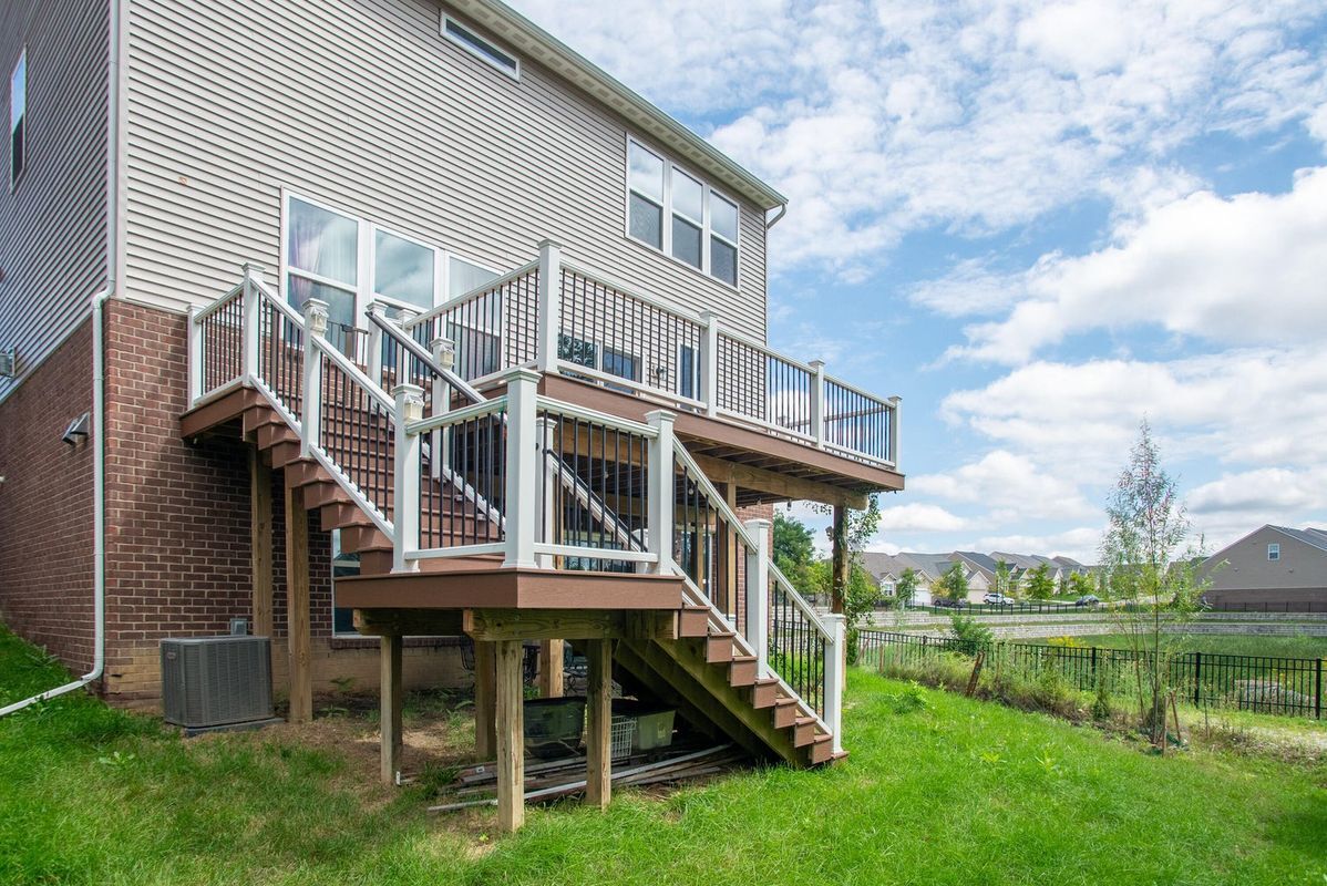 Building Photo - 2825 Dillon Dr