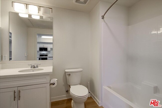 Building Photo - 12655 Bluff Creek Dr