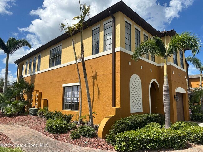 Building Photo - 1310 Lara Cir