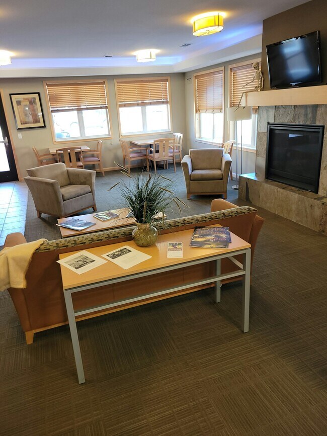 Building Photo - 2207 Park Ave