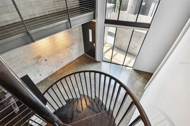 Building Photo - 217 N 12th St