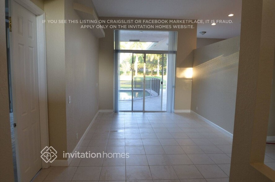 Building Photo - 5031 NW 123rd Ave