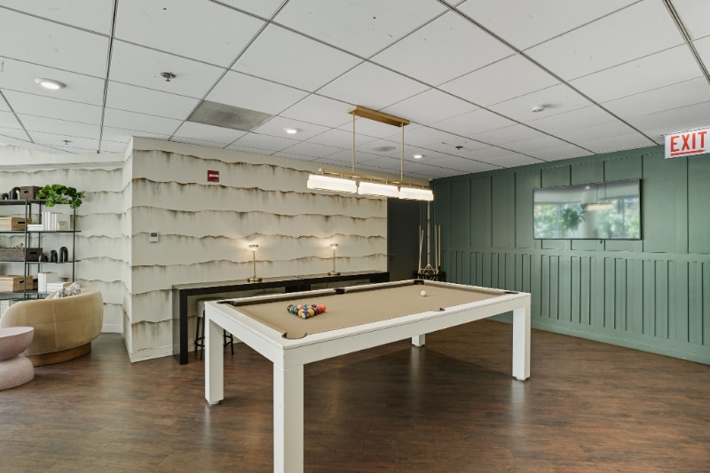 Building Photo - 279 N Canal St