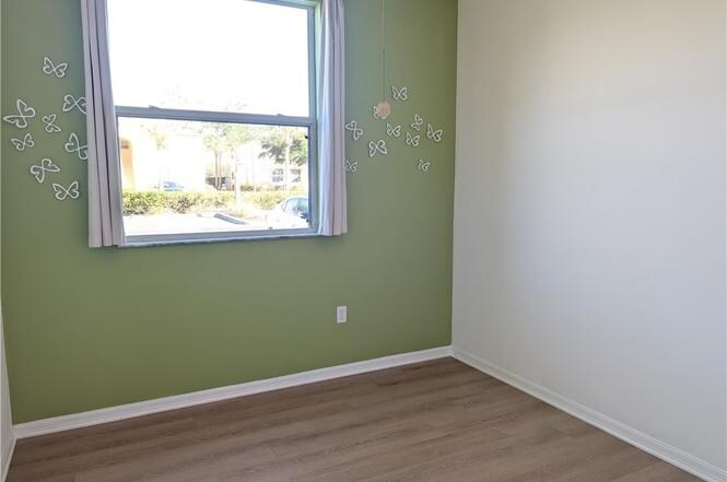 Building Photo - 15420 Bellamar Cir