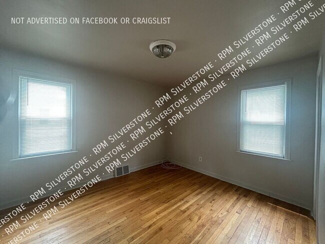 Building Photo - 23511 Majestic-