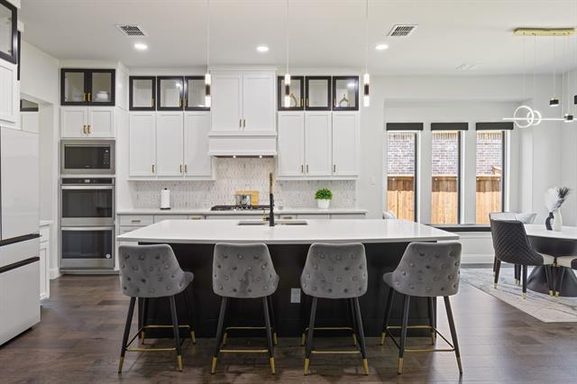 Building Photo - 2116 Randas Wy