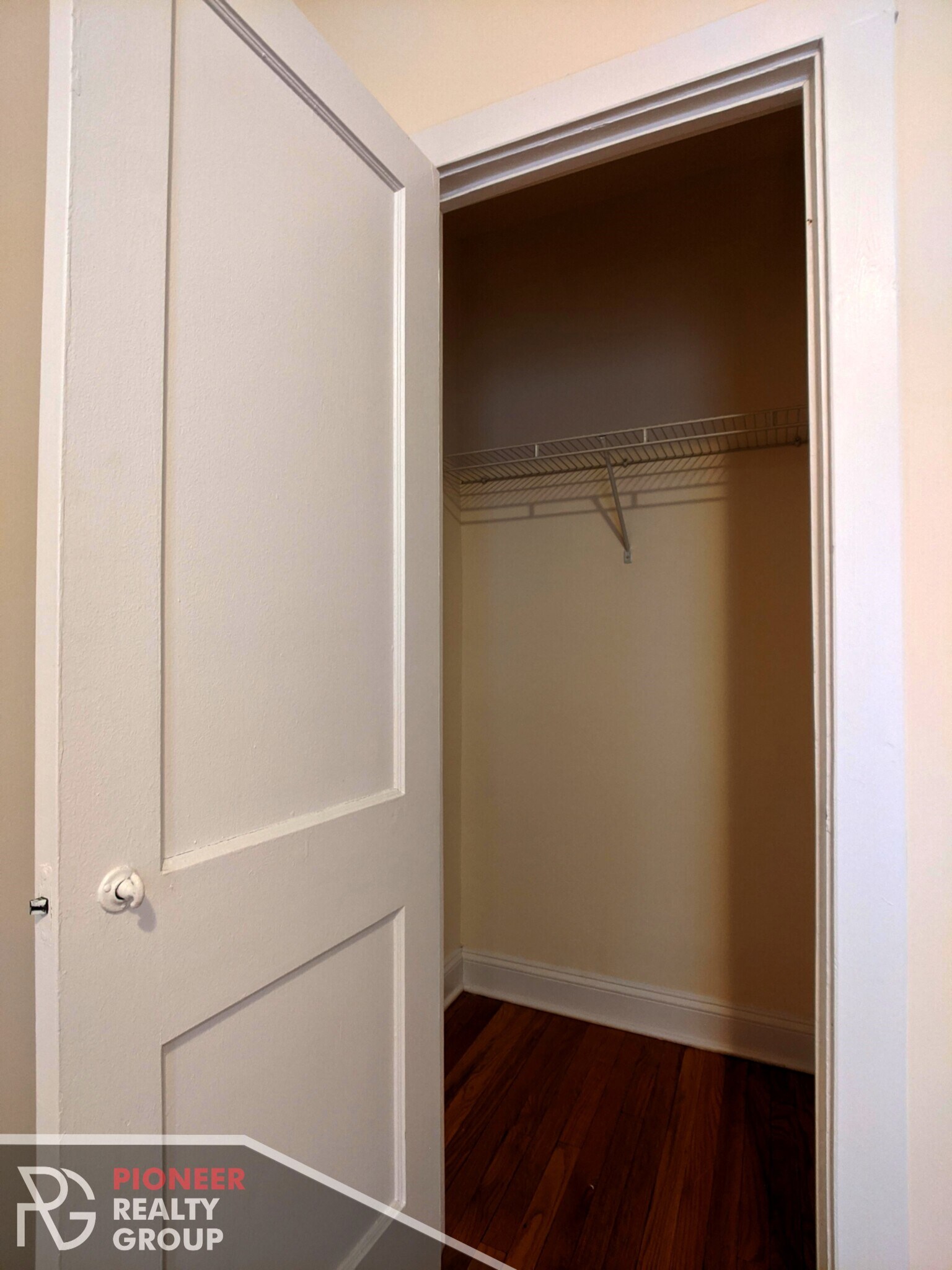 Building Photo - 2648 N Spaulding Ave