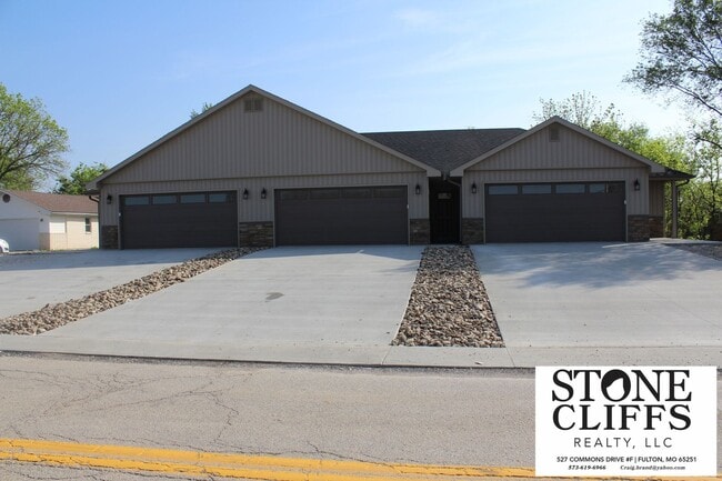 Building Photo - 904 Scott Station Rd