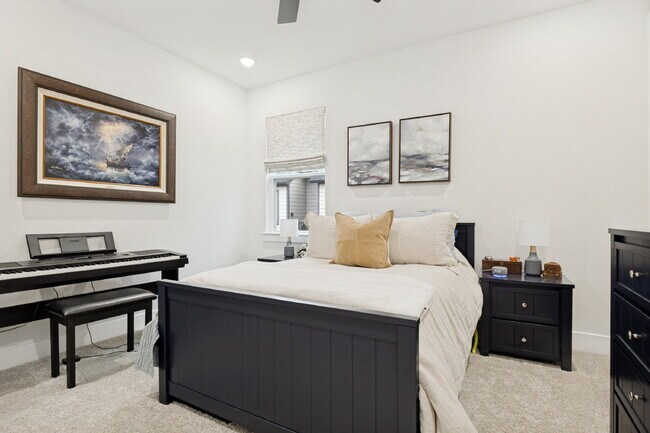 Building Photo - Brand New 4BD/4BA Townhome in Plano – Available Now!